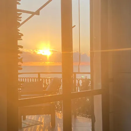 Il Nido Sul Mare Con Accesso Diretto