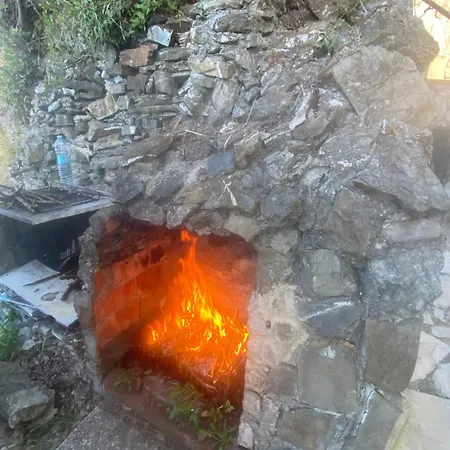 Il Nido Sul Mare Con Accesso Diretto بيت للعطل *