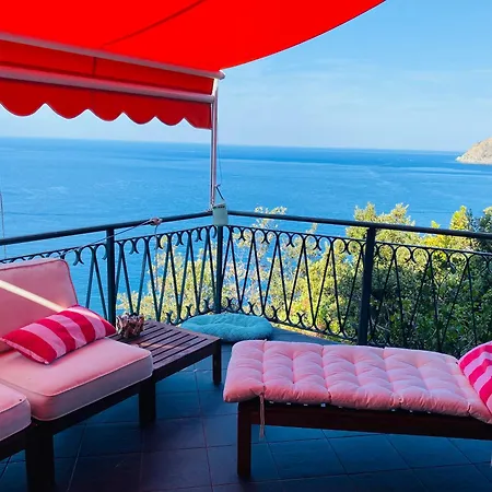 Il Nido Sul Mare Con Accesso Diretto Ferienhaus Moneglia