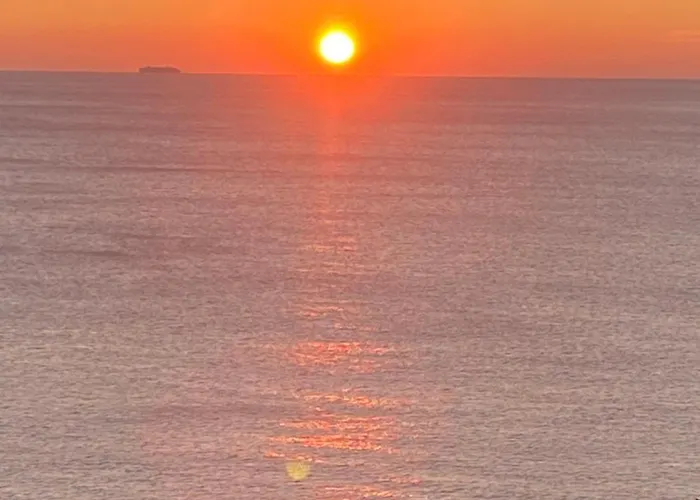 Il Nido Sul Mare Con Accesso Diretto Moneglia